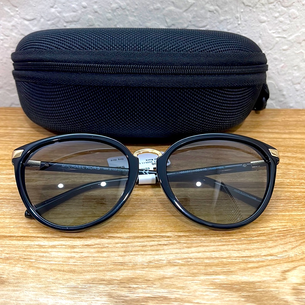 Brand New Michael Kors Mk2103 300511 5618 Claremont Black